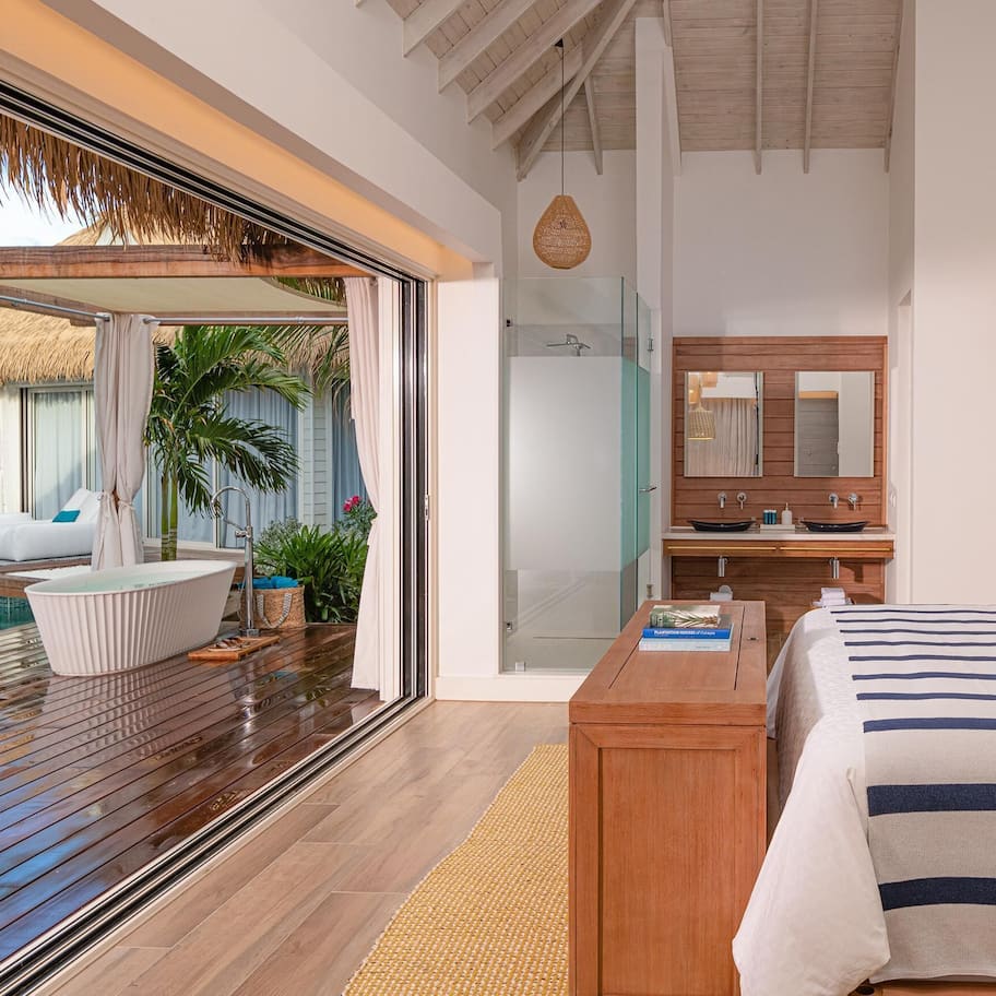 Kurason Island Poolside Butler Bungalow with Patio Tranquility Soaking Tub | Hypo-allergenic bedding, free minibar, in-room safe, blackout drapes