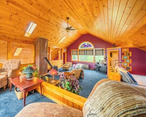 TV, fireplace, DVD player, stereo