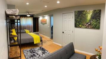 1 Schlafzimmer, Internetzugang