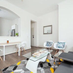 House | 1 bedroom, WiFi - Stunning Sydney Home 6 (Millers Point)