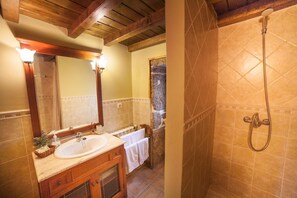 Douche, serviettes fournies