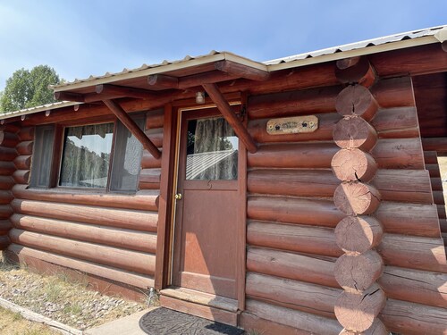 Cozy Log Cabin #5 on Beautiful Canyon Ferry Lake
