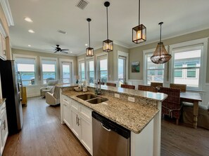 Fridge, microwave, oven, stovetop - Flash Sale~Book Now~Tortuga Daybreak~Sleeps 8 (Gulf Shores)