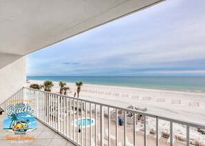 Property grounds - Heated Pool. 3rd floor. Ocean House II Book now! (Gulf Shores)