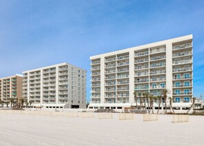 Exterior - Heated Pool. 3rd floor. Ocean House II Book now! (Gulf Shores)