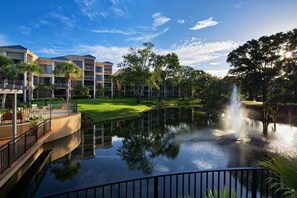 Property grounds - Orlando | Family Park Stay | Pool + Hot Tub | 2BR Condo (Orlando)