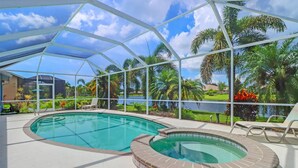 Exterior - 9151 Kings Cove Ct (Fort Myers)