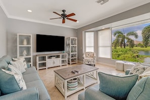 House (9151 Kings Cove Ct) | Bahagian luar