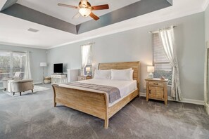 House (9151 Kings Cove Ct)