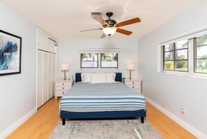 3 bedrooms, memory-foam beds, iron/ironing board, free WiFi