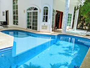 Outdoor pool, a heated pool