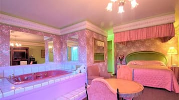 1 bedroom, desk, alarm clocks