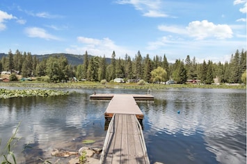 Image of The Wolf Den Twin Lakes Idaho