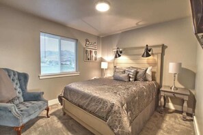 3 bedrooms, blackout curtains, WiFi, bed sheets