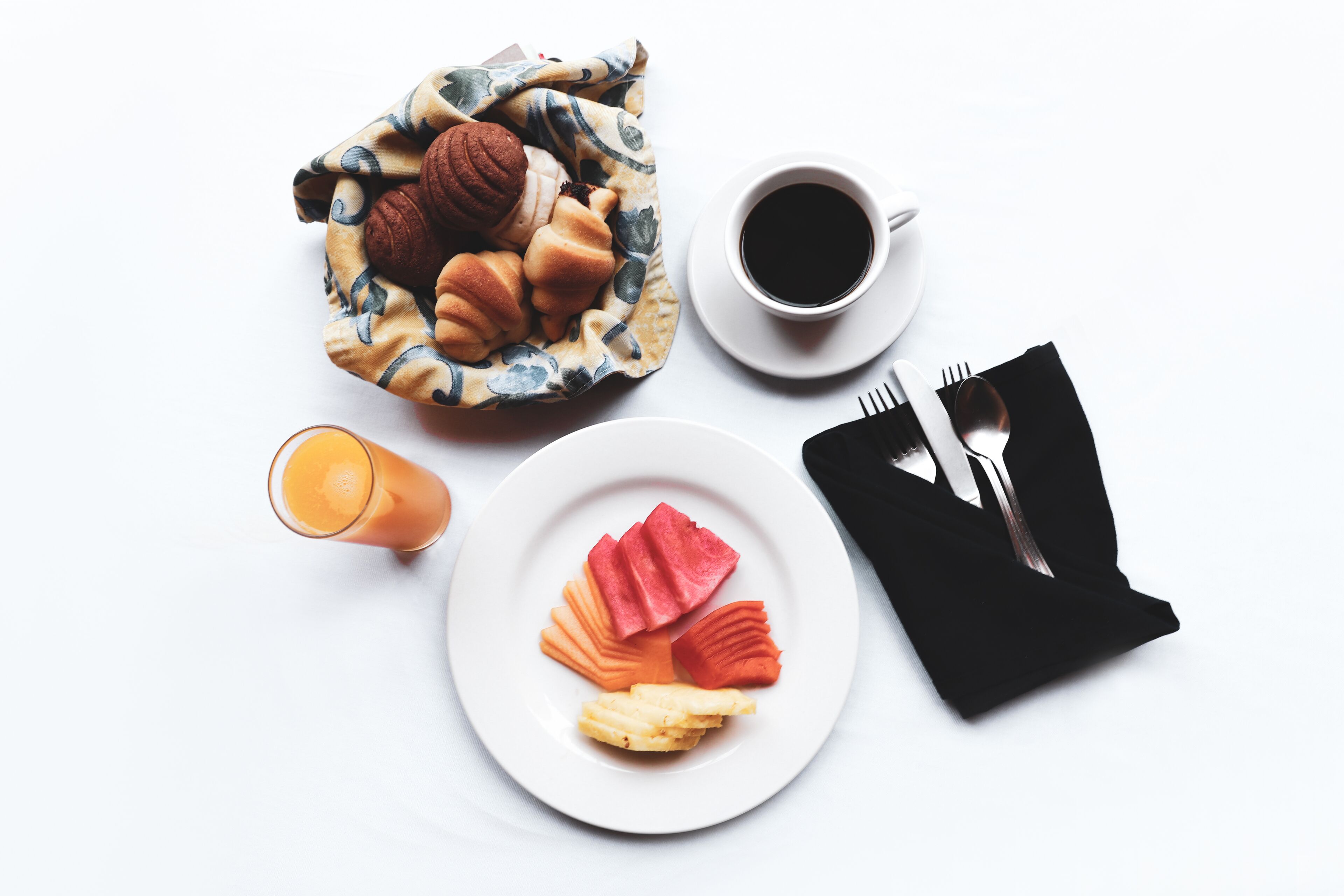 daily cooked-to-order breakfast (mxn 180 per person)