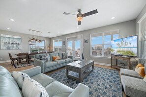 Smart TV - Gulf of America View, Hot Tub, Steps to Sand! (Gulf Shores)