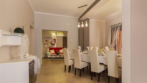 Maison (Villa August M) | Extérieur