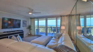 Smart-TV, Kamin, Tischtennisplatte, Stereoanlage