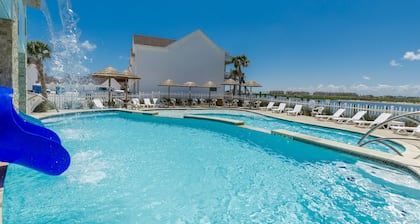 Aruba Bay Resort with Jimmy Buffet vibes