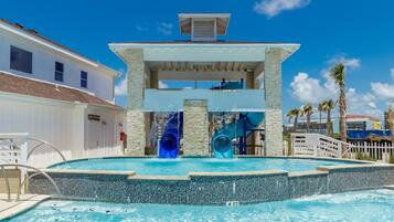 Piscine extérieure, piscine chauffée