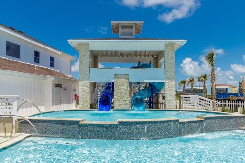 Aruba Bay Resort with Jimmy Buffet vibes