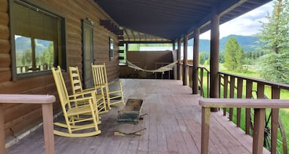 Cabin with Teton view nestled between Grand Teton National Park and Yellowstone