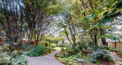 Classic, Dog-Friendly Home w/ Free WiFi, a Washer/Dryer, & Enclosed Backyard