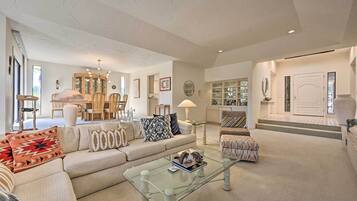 Smart TV, fireplace, table tennis, books