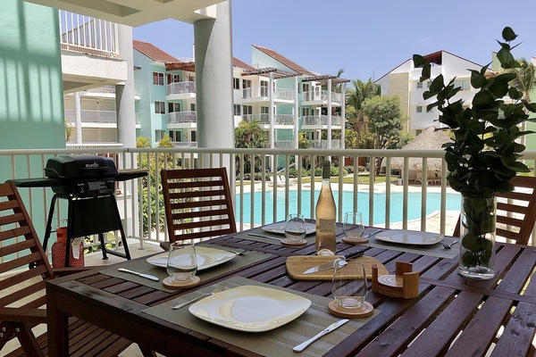 Terrace with pool view