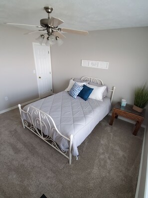 3 bedrooms, free WiFi, bed sheets