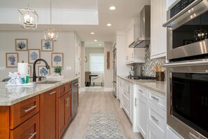 Casa, 5 habitaciones | Cocina privada