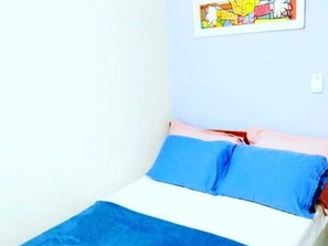 1 室のベッドルーム、WiFi、ベッドシーツ