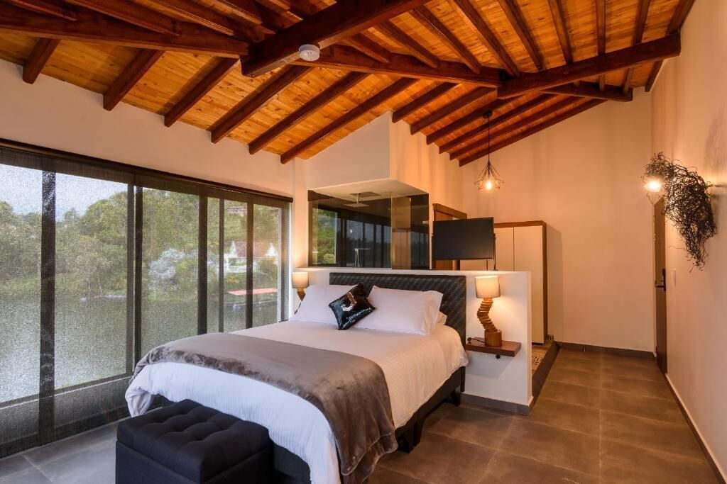 junior room | 1 bedroom, premium bedding, memory-foam beds, in-room safe