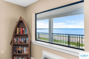 Interior - 🏖️ Gold Coast Inn | Breathtaking Lake Views • Corner Rm 308 (Traverse City)