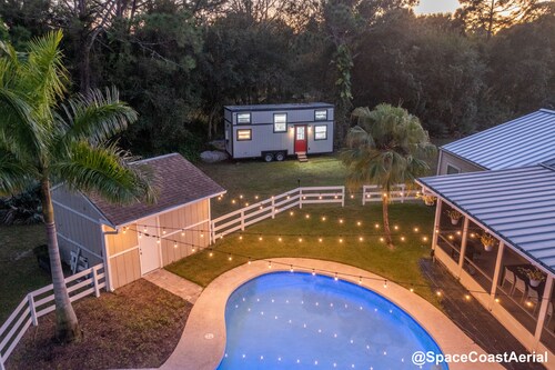 The Mini Melby - Tiny House on the Space Coast near area's most popular beaches