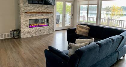 Perfect hideaway on a serene and peaceful lake