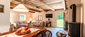 Vacation home Nöstlbach - Country house with garden