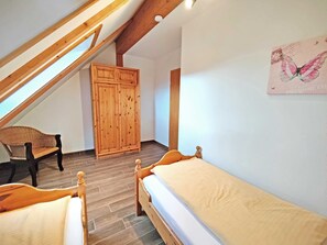 1 bedroom, WiFi, bed sheets