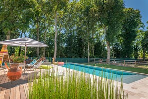 Piscine extérieure, piscine chauffée