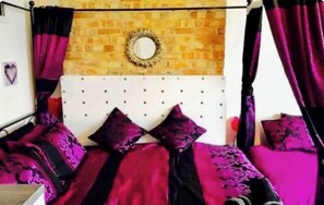 4 chambres, fer et planche à repasser, Wi-Fi, draps fournis