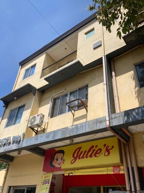 บริเวณภายนอก