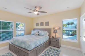 House, Multiple Beds