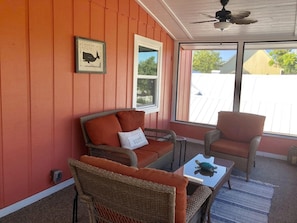 House, 4 Bedrooms | Living room