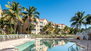 Unclassified image, 4 of 21, button - Bella Lago 221 by Coastal Vacation Properties (Fort Myers Beach)