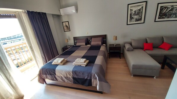 1 bedroom, iron/ironing board, free WiFi, bed sheets