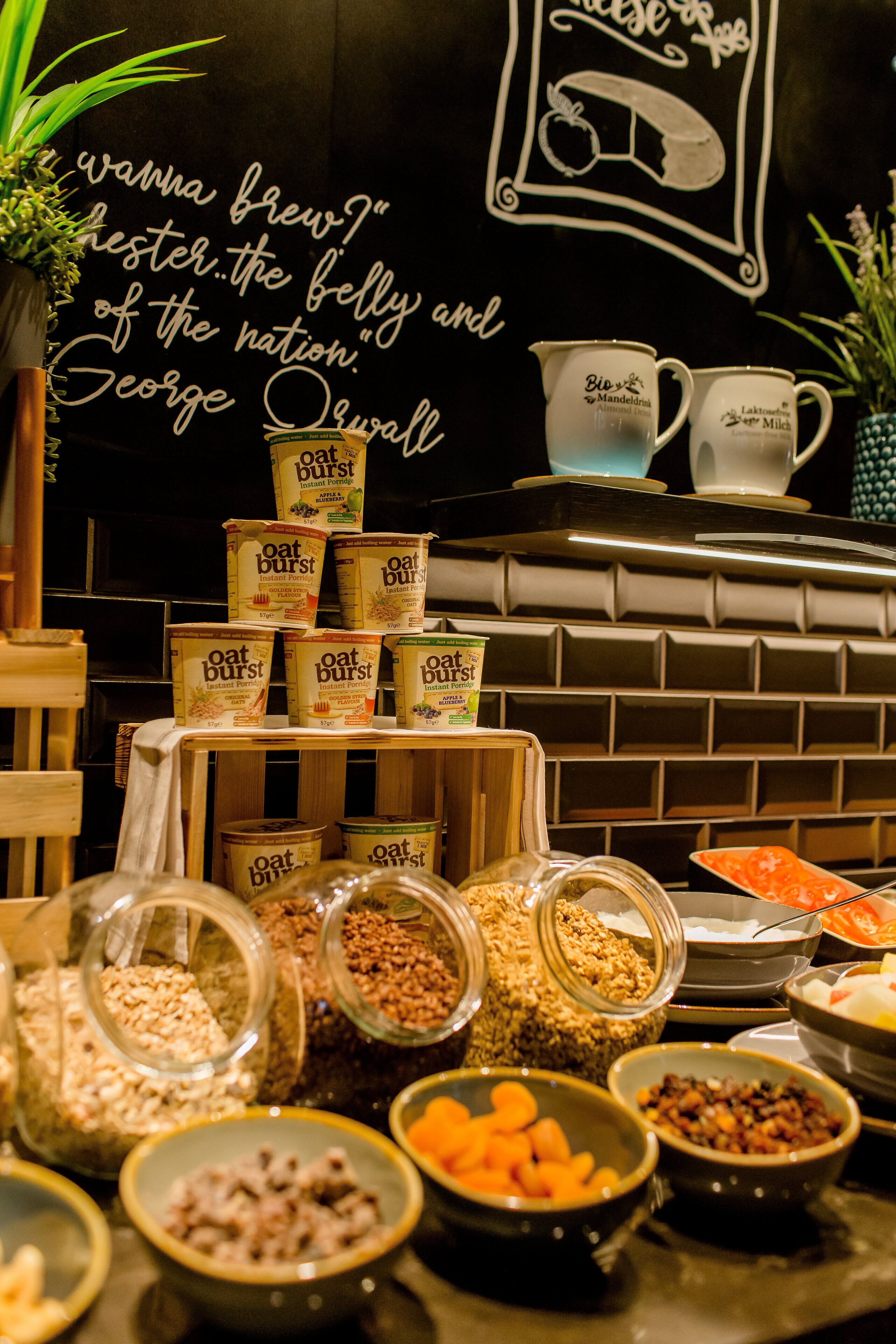 daily continental breakfast for a fee