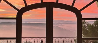 Panoramic 4-BR Villa near Aix w/Pool, AC - for 10 people