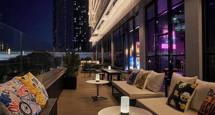 Moxy Shenzhen North Station