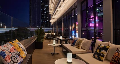 Moxy Shenzhen North Station