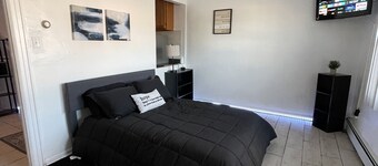 Cozy Freeport Retreat / 8 min Loffs Lake / Pets 🐶